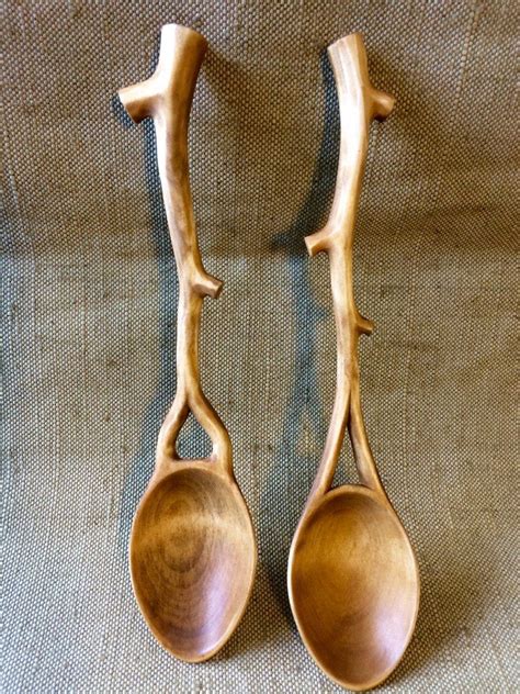 sppons|spoons out of wood.